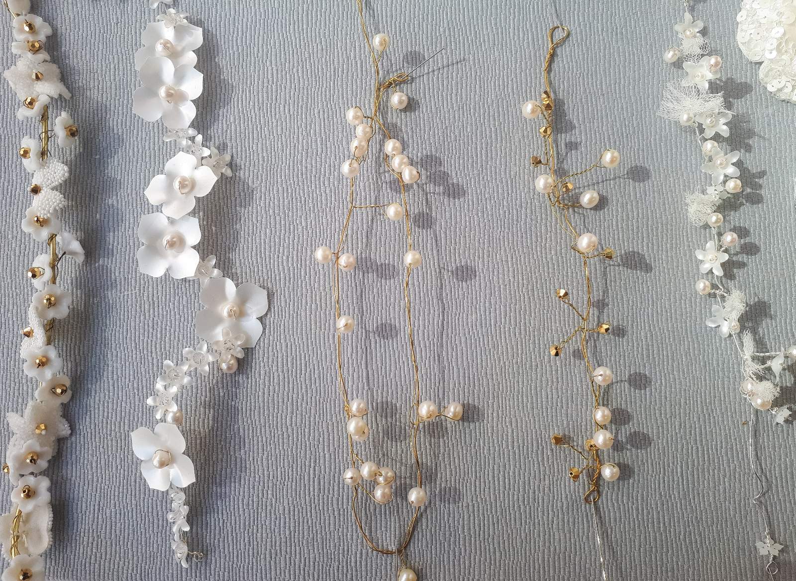 Echantillons d'accessoires de cheuveux